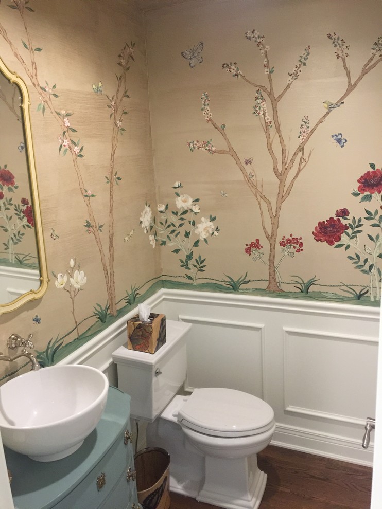 Example of a powder room design in Cleveland