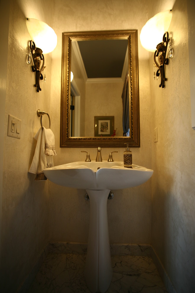 POWDER ROOMS - Traditional - Powder Room - New York - by FW Interiors ...