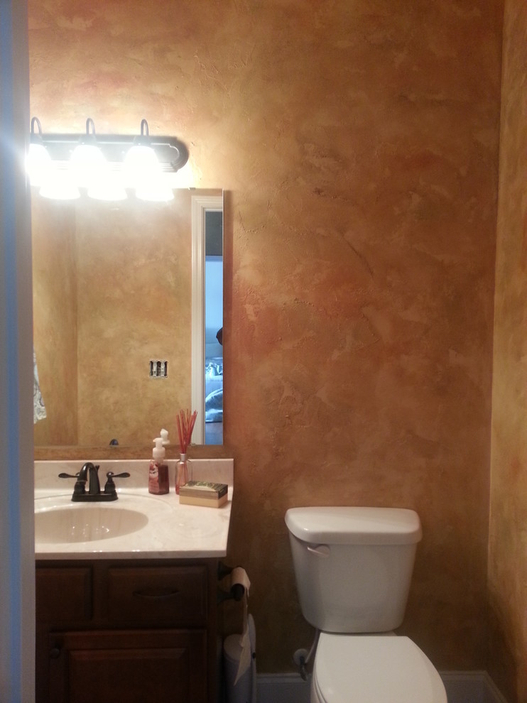 Photo of a mediterranean cloakroom in Other.