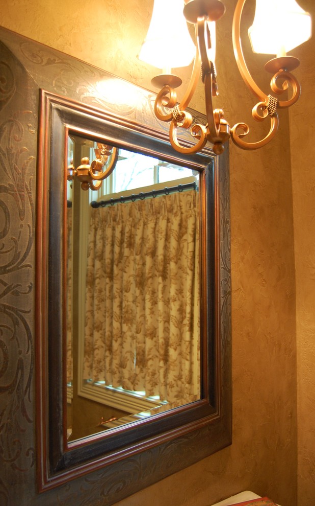 Photo of a mediterranean cloakroom in Other.