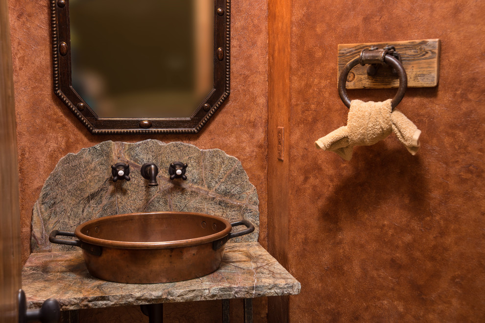 Rustic cloakroom in Other.