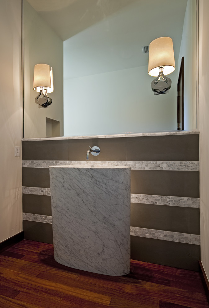 Design ideas for a contemporary cloakroom in Austin.