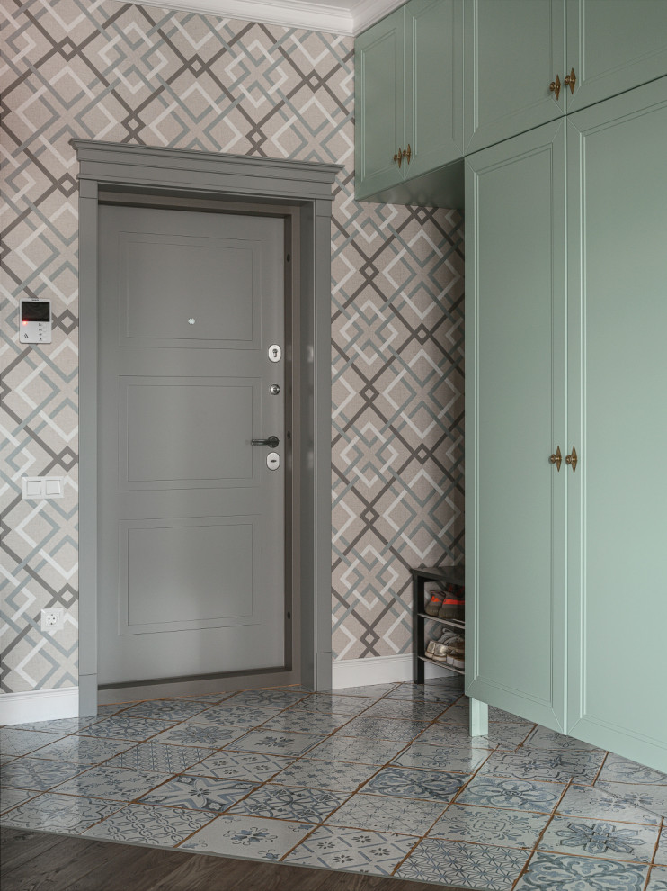 Stilmix Haustür mit beiger Wandfarbe, Einzeltür, grauer Haustür und buntem Boden in Sonstige