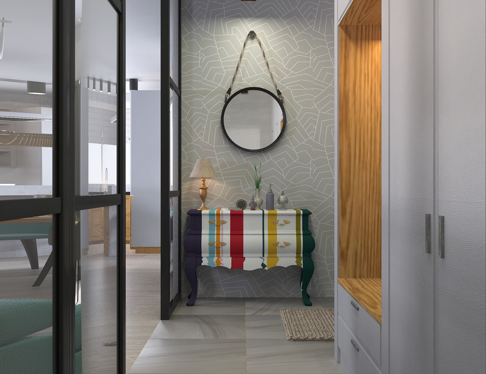 Идея дизайна: узкая прихожая среднего размера в современном стиле с серыми стенами, полом из керамогранита, одностворчатой входной дверью, входной дверью из дерева среднего тона и серым полом