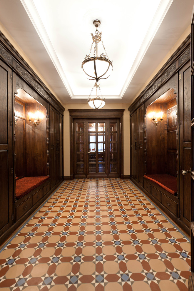 Foto di un ingresso o corridoio vittoriano