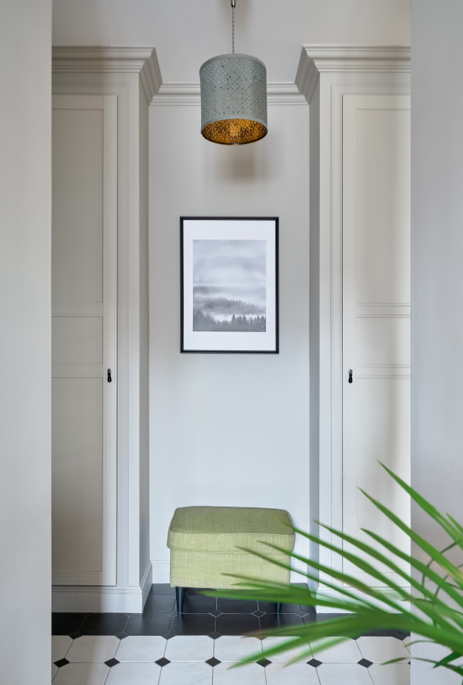 Inspiration for a scandinavian entryway remodel in Moscow