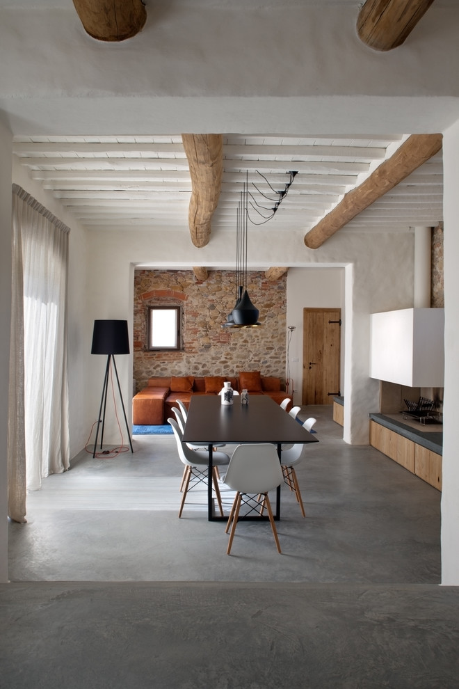 This is an example of a modern dining room in Florence.