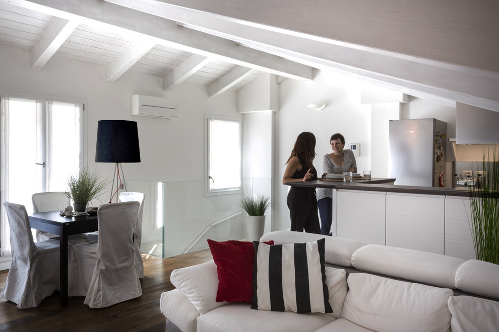 MANSARDA&TERRAZZO Modern Dining Room Other by Viù Studio di