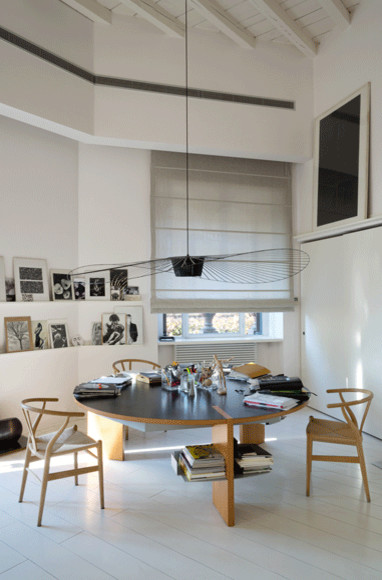 Design ideas for a scandinavian dining room in Milan.