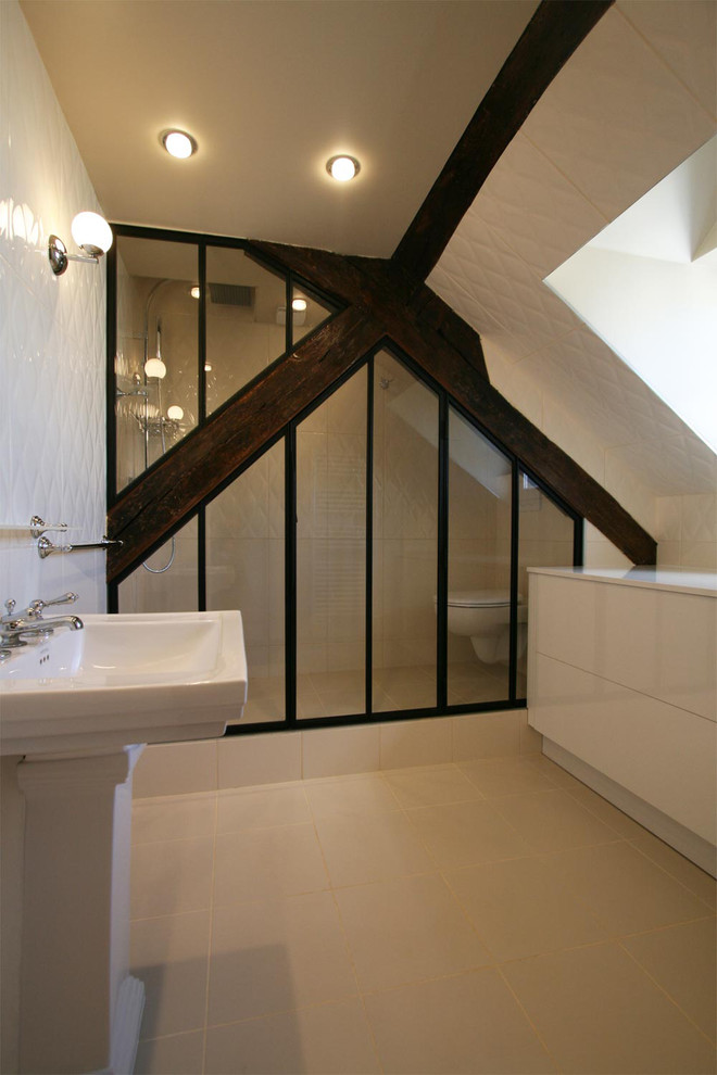 Diseño de cuarto de baño actual pequeño