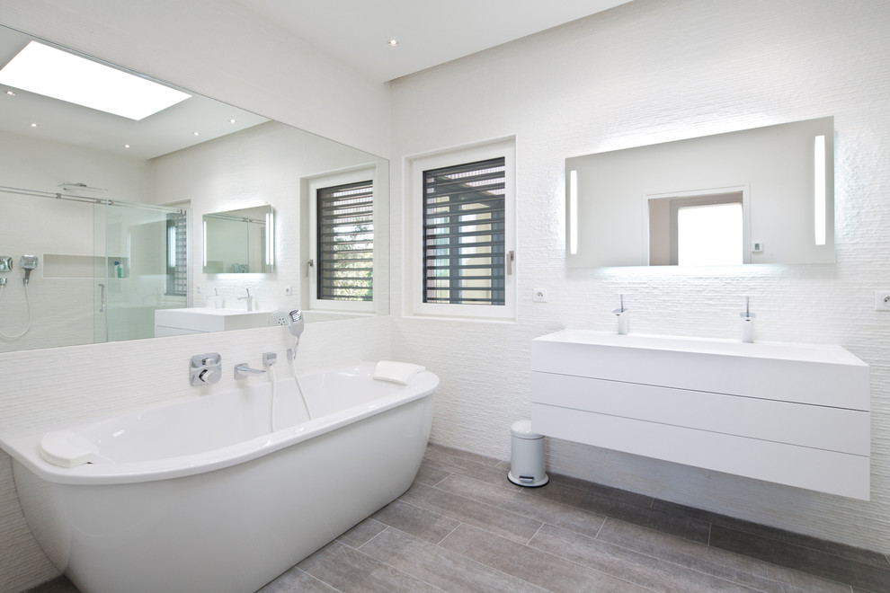 Стильный дизайн: главная ванная комната в современном стиле - последний тренд