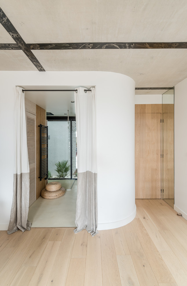 Modernes Badezimmer in Nantes