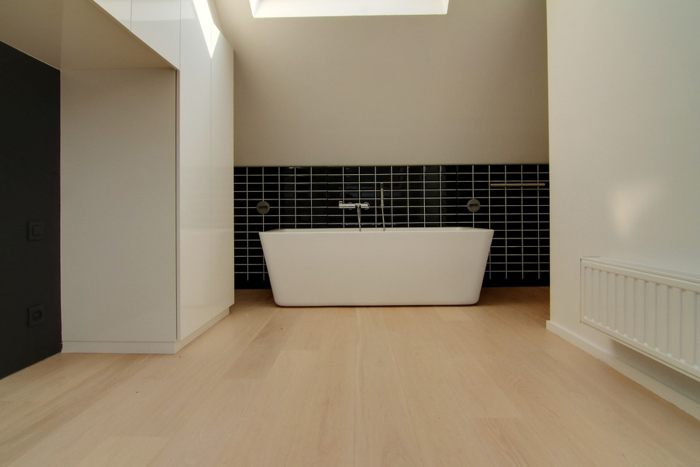 Ispirazione per una stanza da bagno design