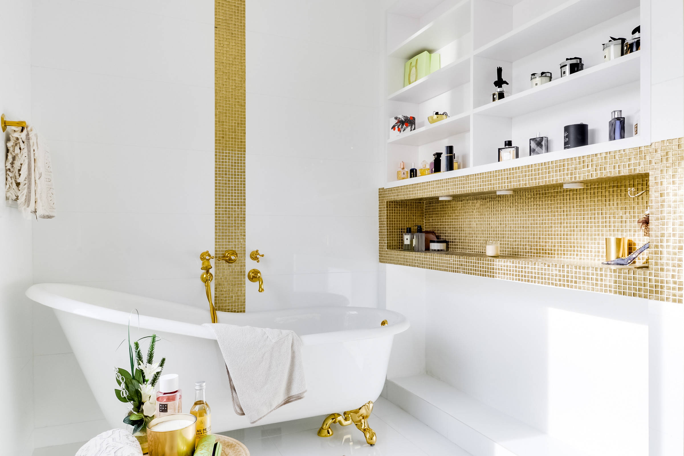 75 photos et idées déco de salles de bain avec un carrelage jaune -  Novembre 2023 | Houzz FR