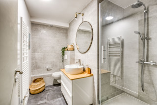75 photos et idées déco de salles de bain avec WC suspendus