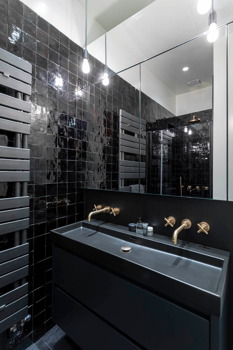 75 photos et idées déco de salles de bain avec un carrelage noir - Juillet  2023 | Houzz FR
