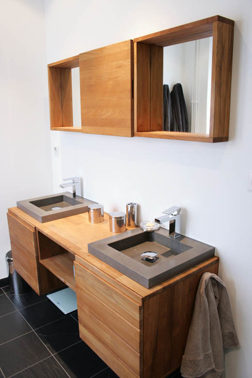 Example of a trendy bathroom design in Lyon