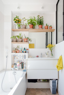75 photos et idées déco de salles de bain avec une baignoire d'angle -  Janvier 2024 | Houzz FR