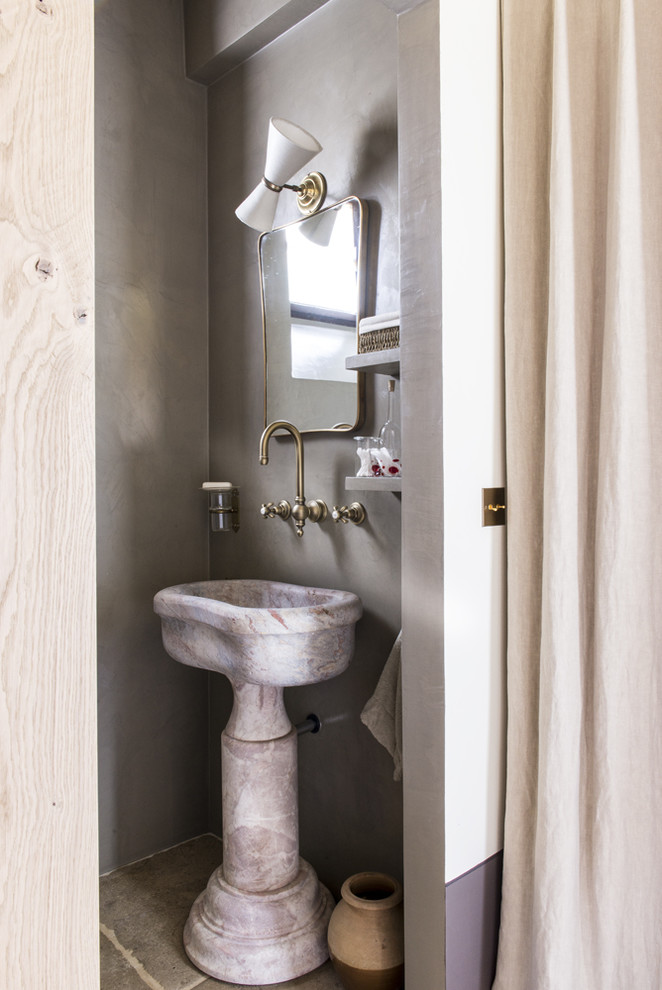 Réalisation d'une salle de bain champêtre.