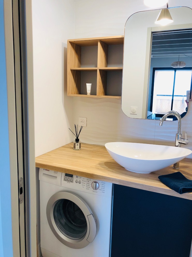 Design ideas for a small scandi shower room bathroom in Bordeaux with blue cabinets, white tiles and wooden worktops.