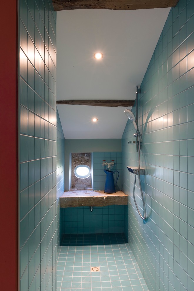 Eklektisches Badezimmer in Dijon