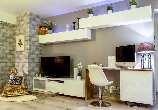 Coin TV / bureau - Rustic - Family Room - Lyon - by Sublicime - Gaëlle  Maystre | Houzz