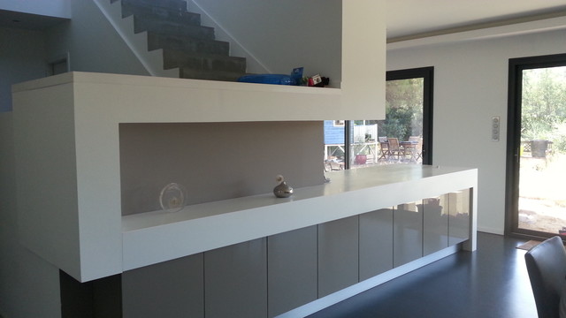 Cuisine Rive Gauche Plan De Travail Corian Contemporary Family Room Marseille By Arthur Bonnet Frejus Cannes Nice Houzz