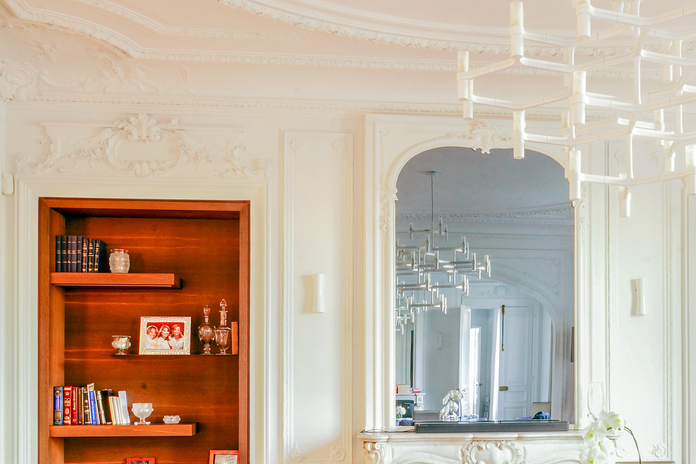 Ecran Miroir Trumeau Haussmannien - Paris XVI - Transitional - Family Room  - Paris - by So Concept | Houzz