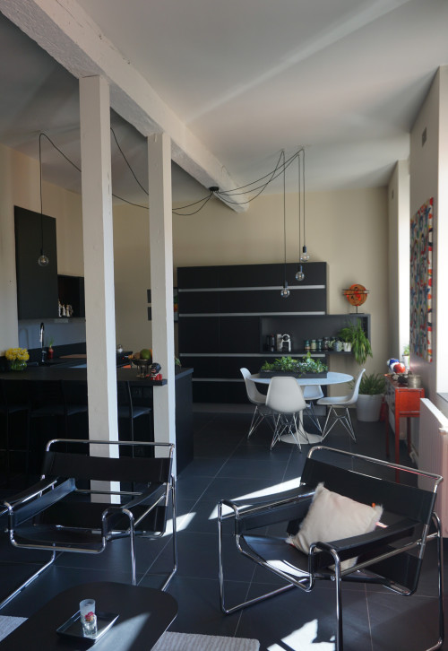 noir-et-blanc-renovation-d-une-piece-de-vie-escales-couleurs-img~a491b4d70f4d2242_8-0592-1-1ad322b noir-et-blanc-renovation-d-une-piece-de-vie-escales-couleurs-img~a491b4d70f4d2242_8-0592-1-1ad322b Top 20 Interior Designers That Are A Staple In Toulouse’s ID World! noir et blanc renovation d une piece de vie escales couleurs img a491b4d70f4d2242 8 0592 1 1ad322b