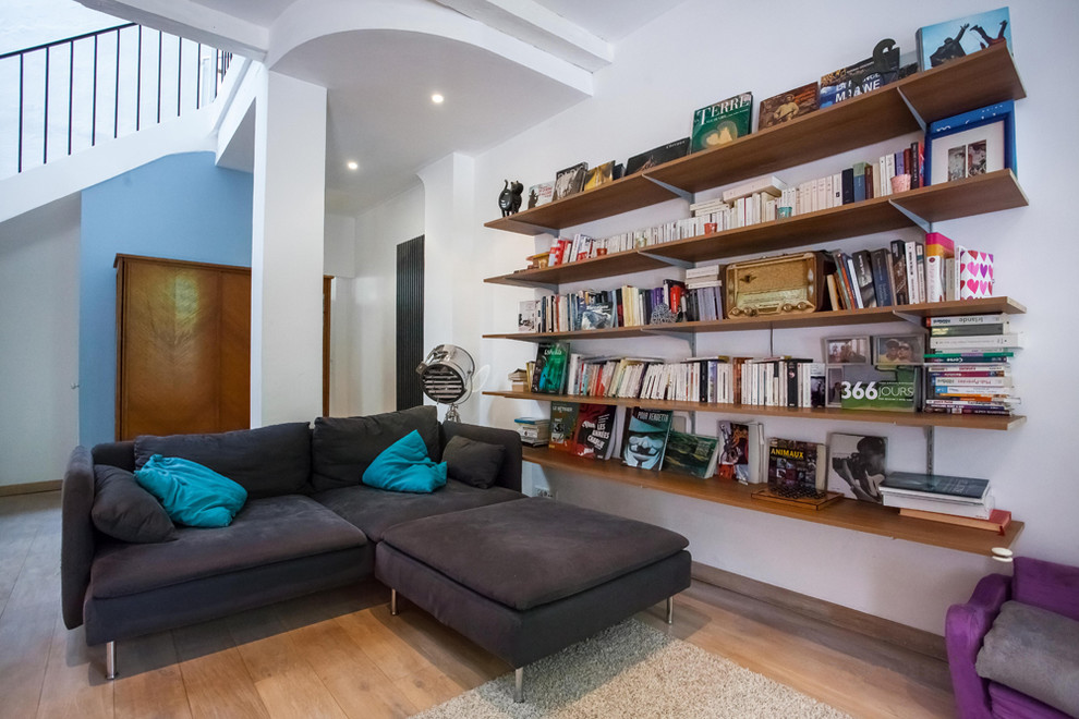Idee per un soggiorno design di medie dimensioni