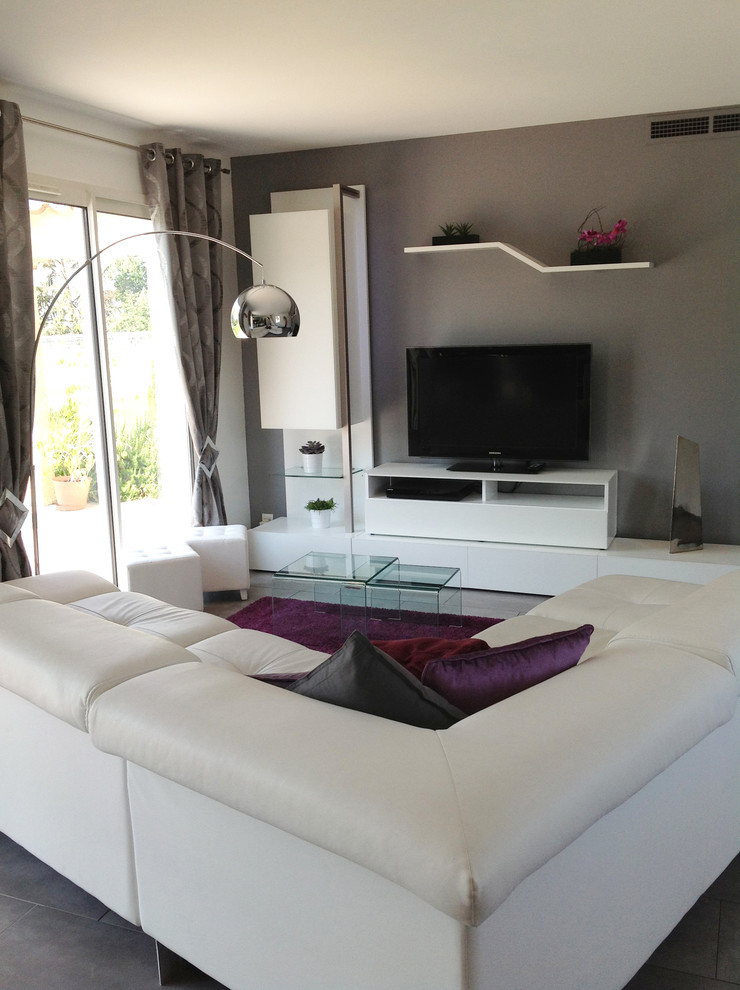 Modernes Wohnzimmer in Toulouse