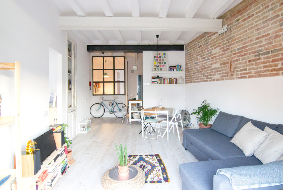 Design ideas for a scandinavian living room in Barcelona.