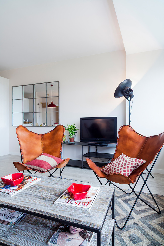 Photo of a scandi living room in Madrid.
