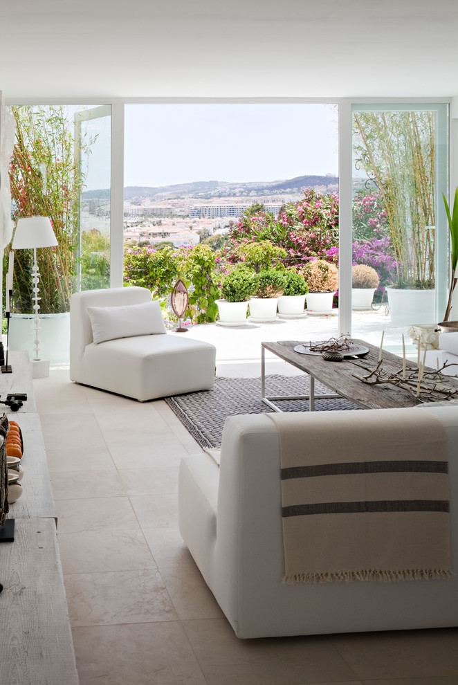 Mediterranean living room in Malaga.