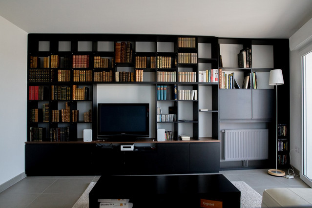 Bibliothèque noire - Transitional - Living Room - Nantes - by Les