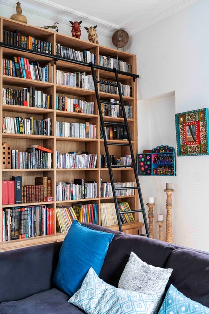 Bibliothèque sur mesure chêne brossé avec échelle métallique sur rail -  Contemporary - Living Room - Nantes - by Atelier 1053 | Houzz IE