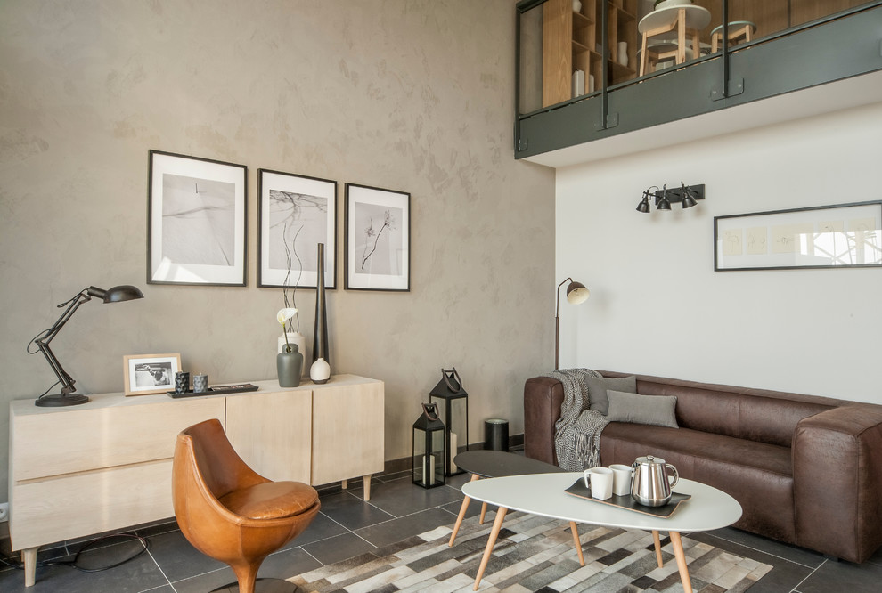 Immagine di un soggiorno contemporaneo aperto con pareti grigie