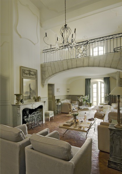 In a bastide provençale - Mediterranean - Living Room - Marseille - by Décoration  et provence | Houzz