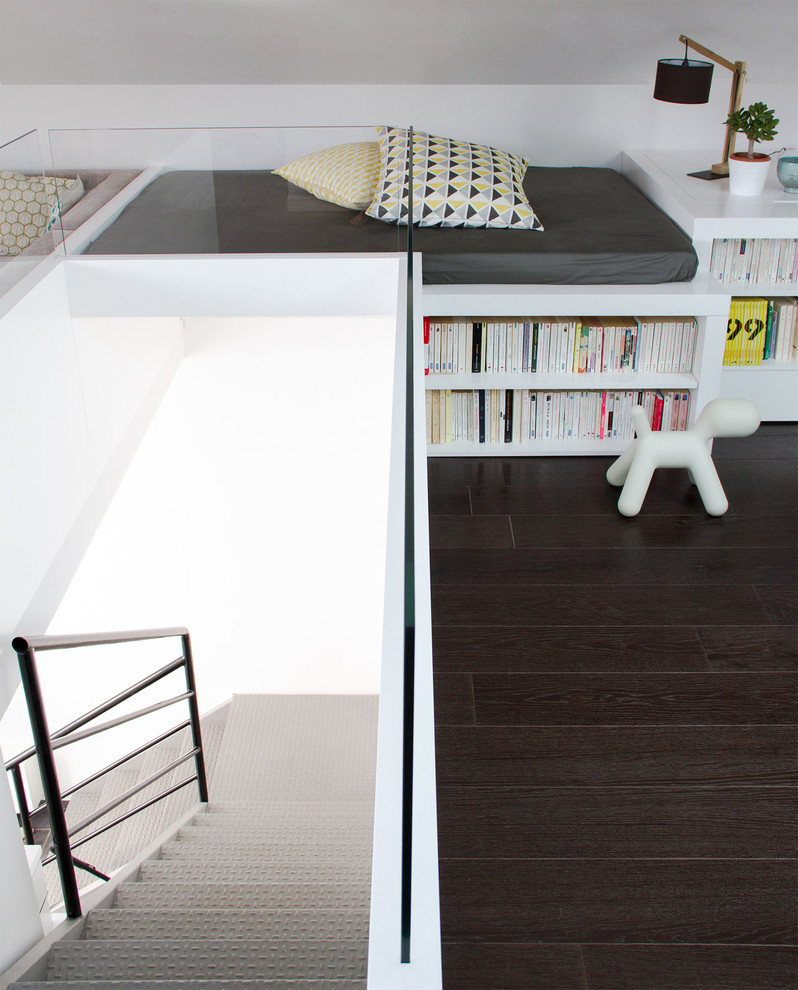 Design ideas for an urban living room in Lyon.