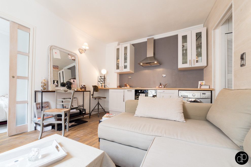 Paris Ix Appartement 25m2 Farmhouse Living Room Paris By Decoration Parisienne Houzz