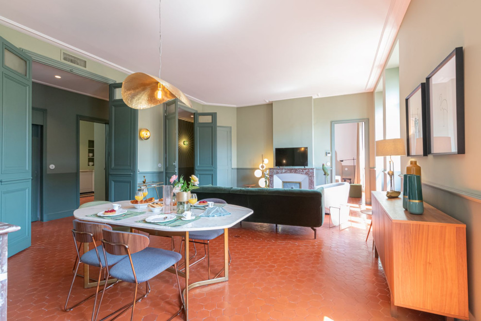 Rénovation appartement Avignon Intra muros - Transitional - Living Room ...