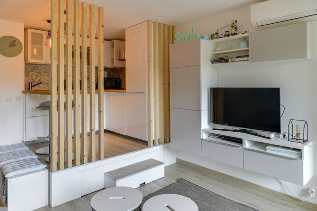Transformation d'un studio de 27m2 - Living Room - Marseille - by  STAYHOMEDECO | Houzz