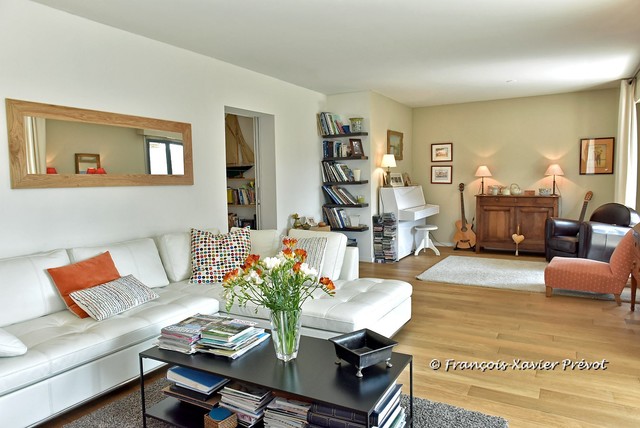 Un été en Provence - Mediterranean - Living Room - Marseille - by ...