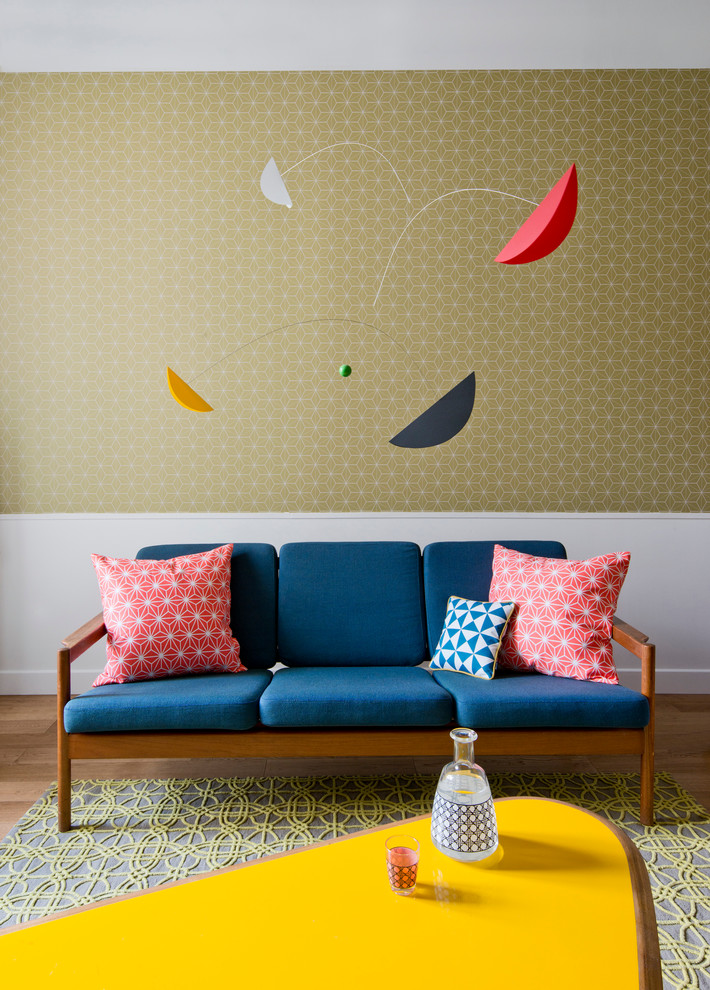 Inspiration for a scandinavian living room in Paris.