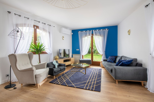 Un Nid Douillet Pour Un Retour Reussi En France Projet Cardinal Moderne Salon Paris Par Mon Concept Habitation Houzz Un Nid Douillet Pour Un Retour Reussi En France Projet Cardinal Moderne Salon Paris Par Mon Concept Habitation Houzz