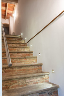 Fotos de escaleras | Diseños de escaleras rústicas con escalones de piedra  caliza - Julio 2023 | Houzz ES