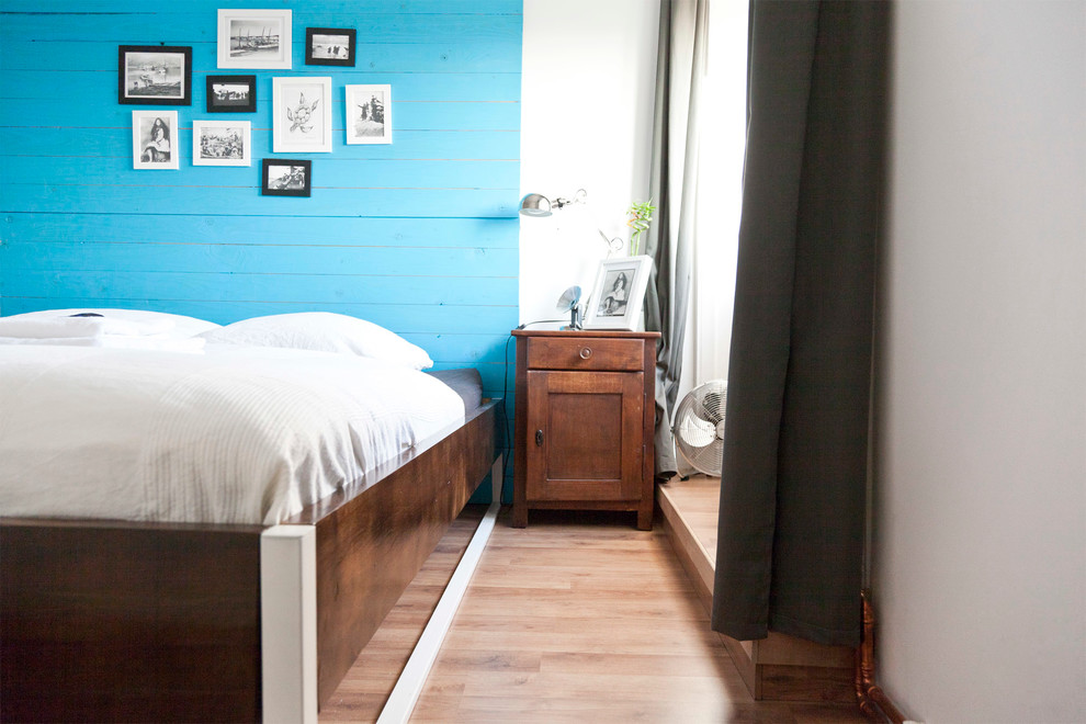 フランクフルトにある北欧スタイルのおしゃれな寝室