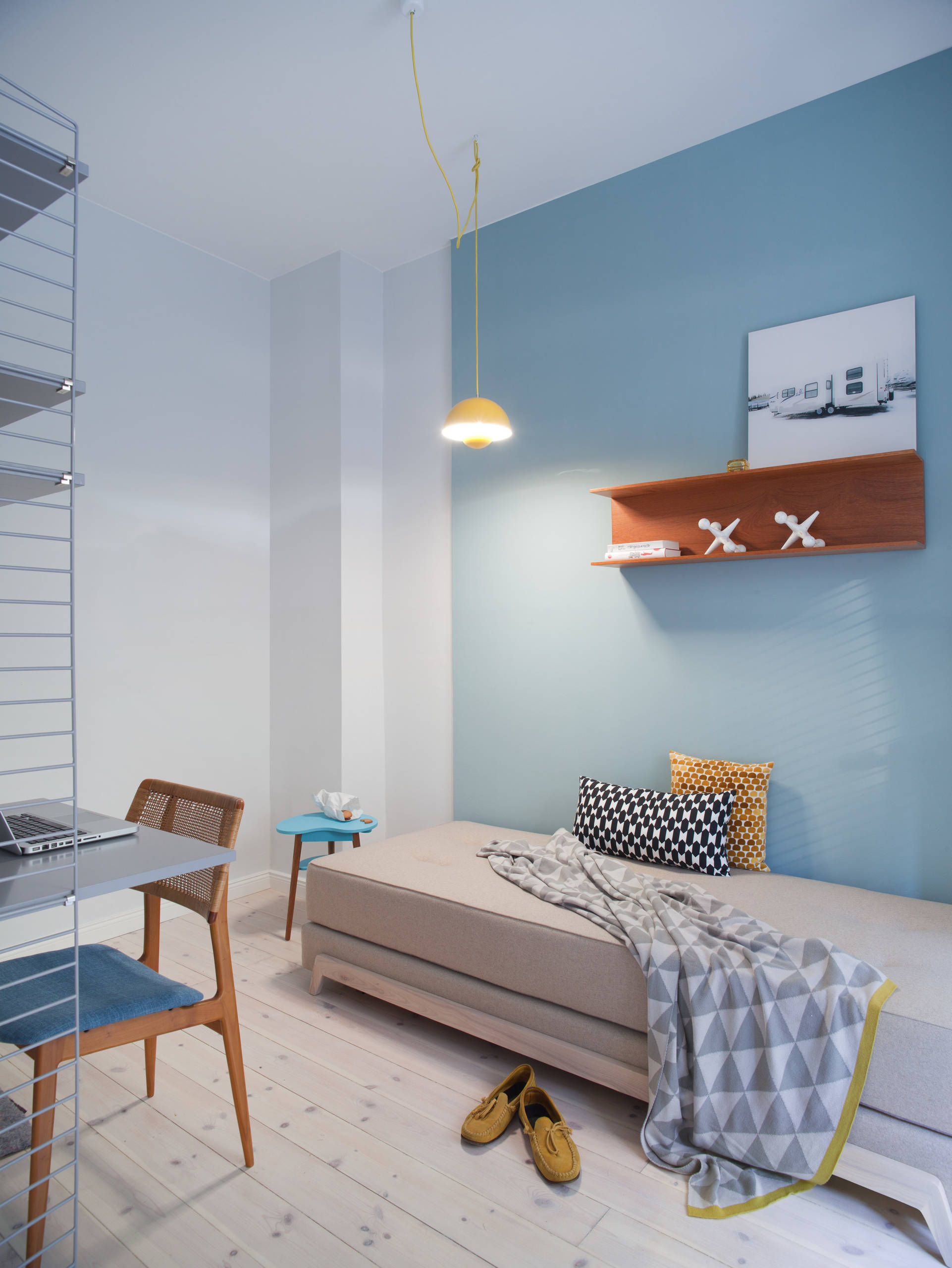 75 Beautiful Scandinavian Blue Bedroom Pictures Ideas July 2021 Houzz