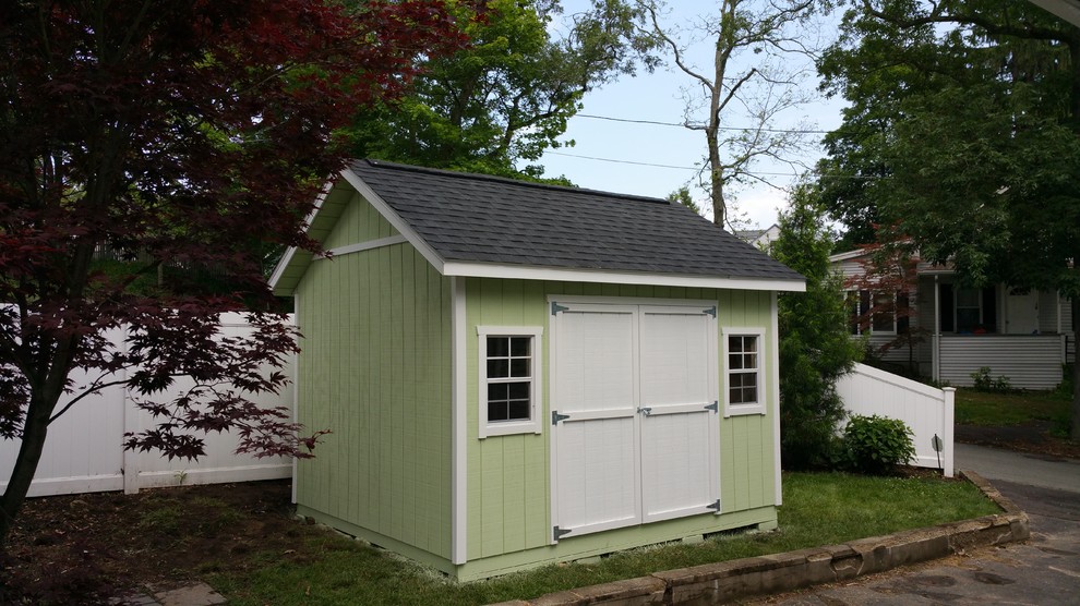 Example of a mid-sized classic detached garden shed design in Boston