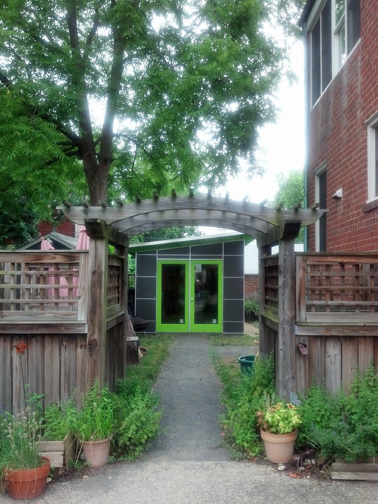 Freistehendes, Geräumiges Modernes Gartenhaus als Arbeitsplatz, Studio oder Werkraum in Washington, D.C.